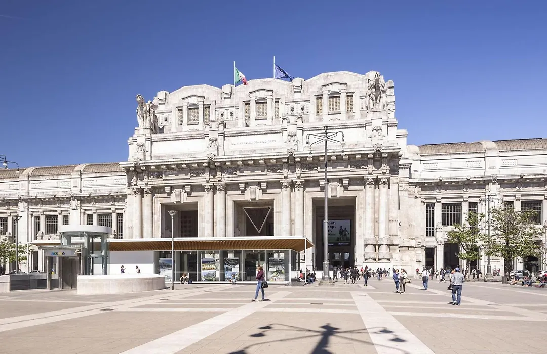 Milano Rifugio Stazione Centrale-1